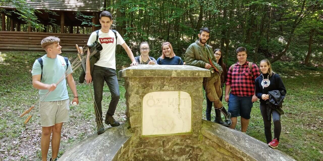 Szalonnasütéssel zárult a gyakorlat