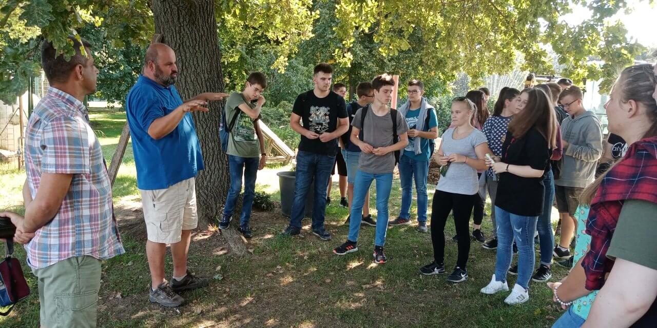 Üzemlátogatáson a 10 KT. osztály