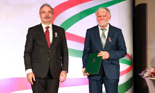 Gersei László miniszteri elismerő oklevelet kapott